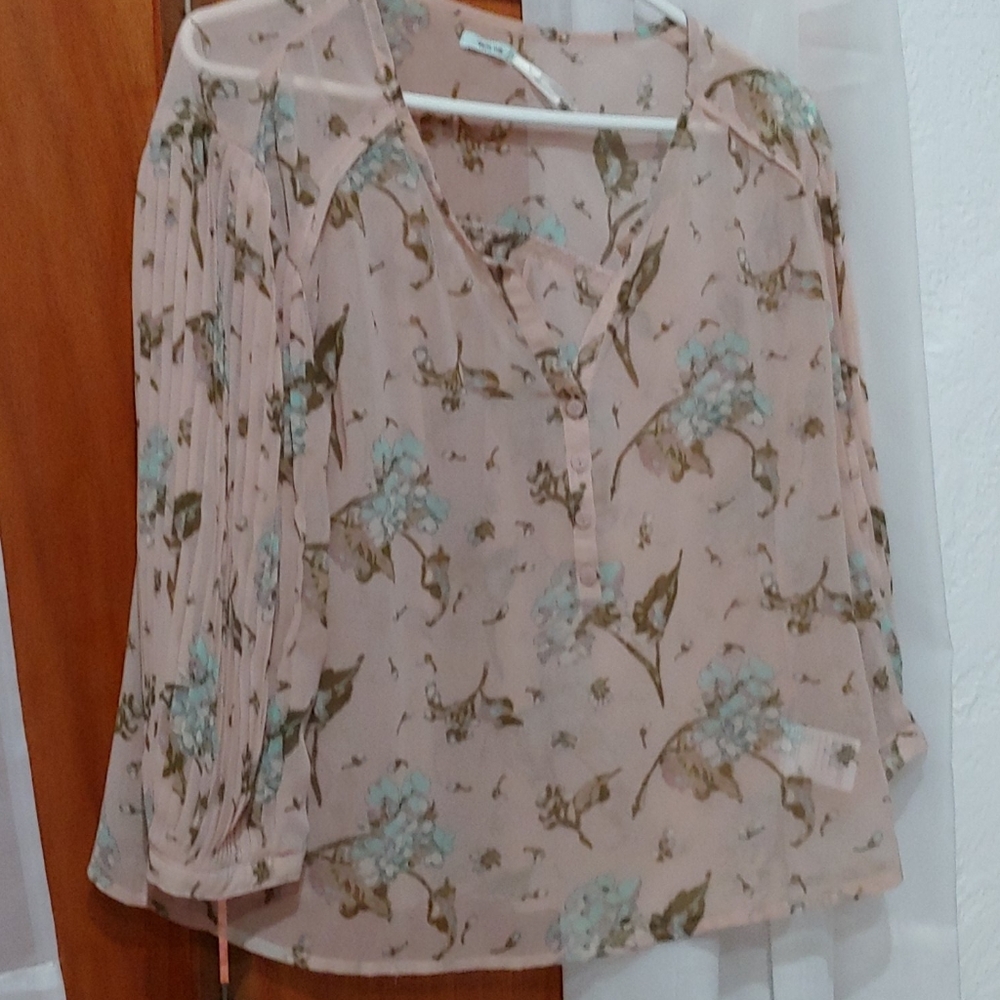 Three-quarter length dress/casual shirt